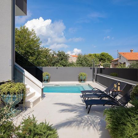 Apartments Sara II Ližnjan Εξωτερικό φωτογραφία