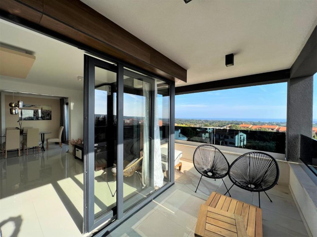 Apartments Sara II Ližnjan Εξωτερικό φωτογραφία