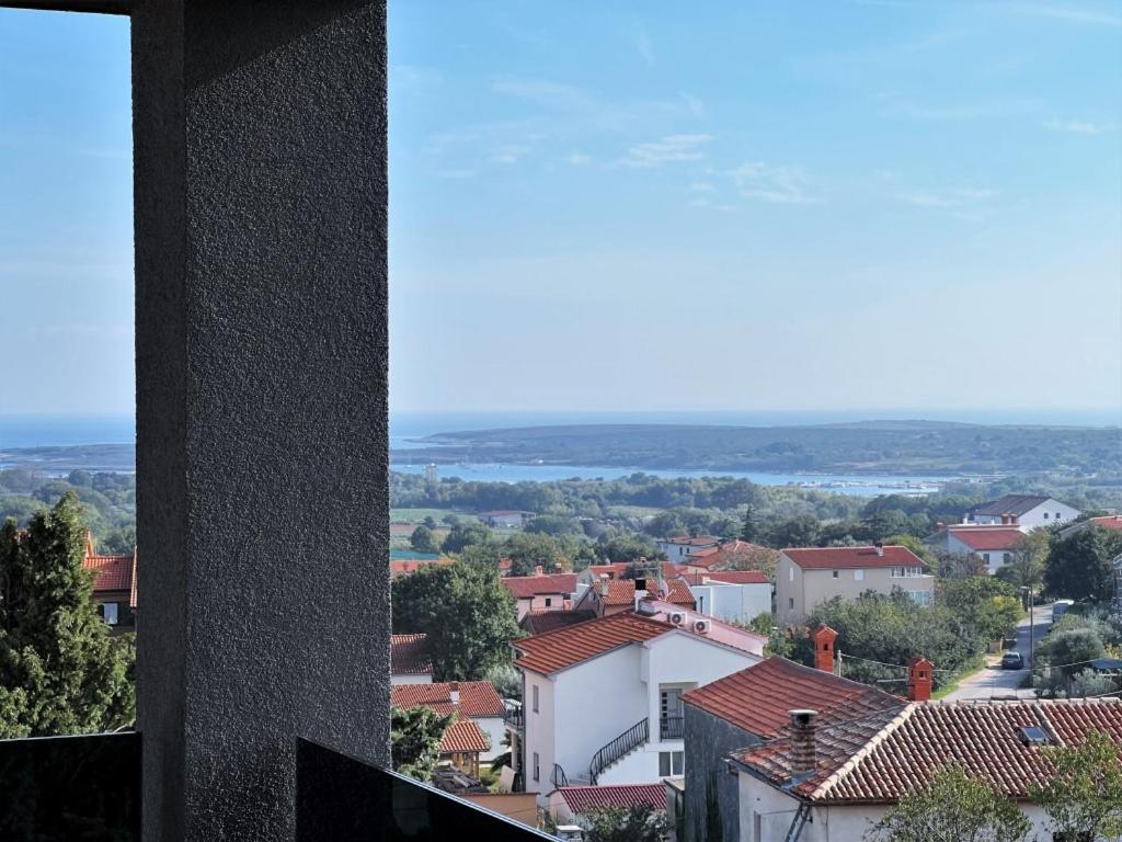 Apartments Sara II Ližnjan Εξωτερικό φωτογραφία